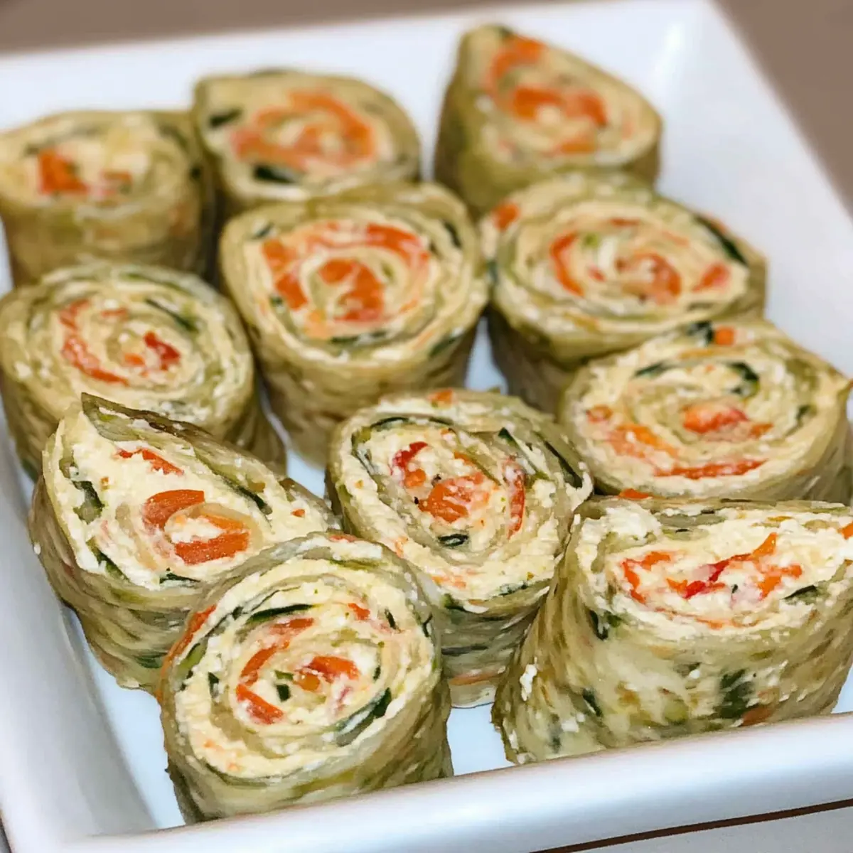 Delicious Veggie Cream Cheese Roll Ups for Effortless Snacking