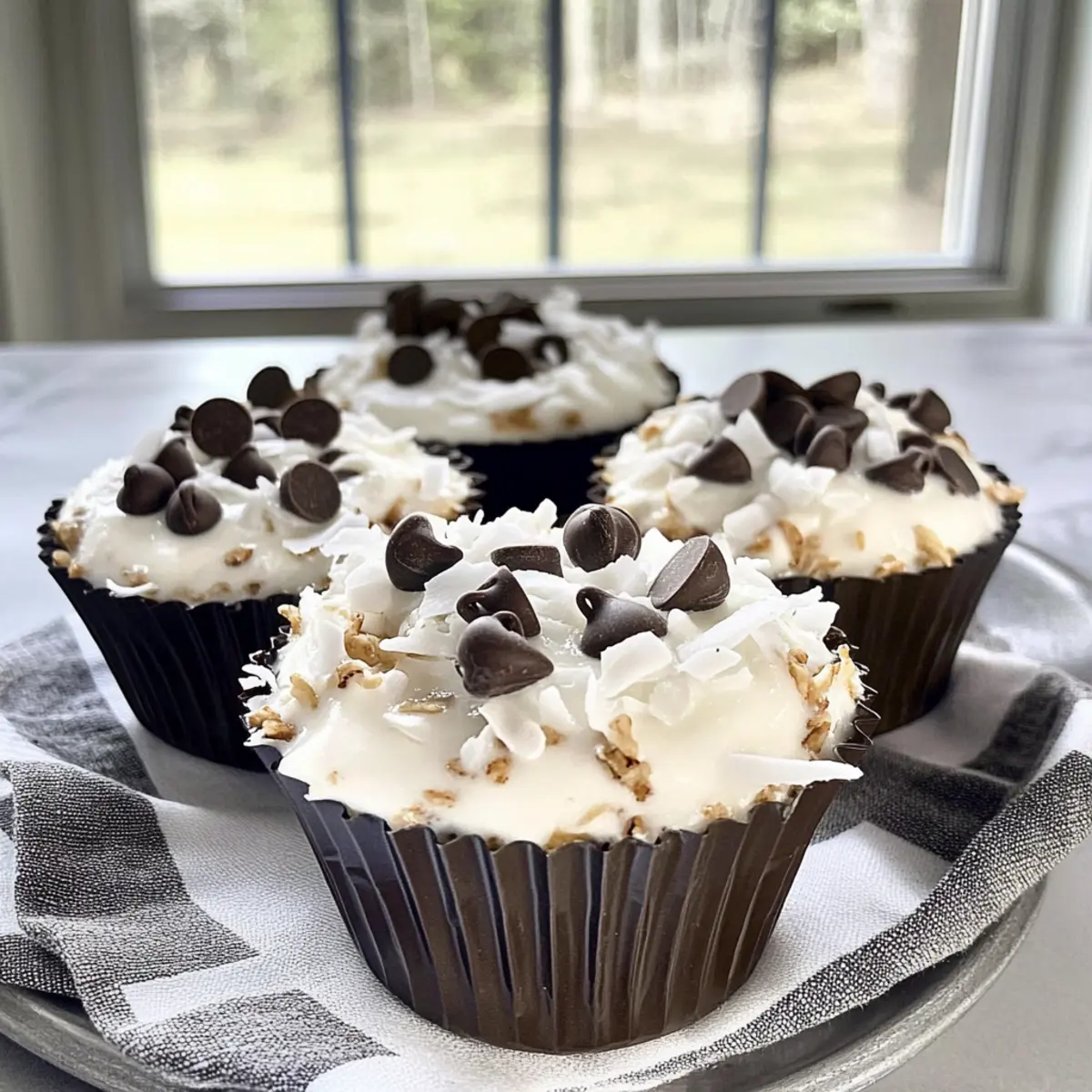 Delicious Dark Chocolate & Coconut Frozen Yogurt Granola Cups